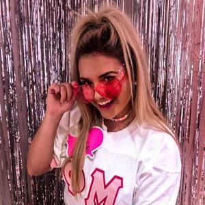 Meet your Posher, Amanda kate